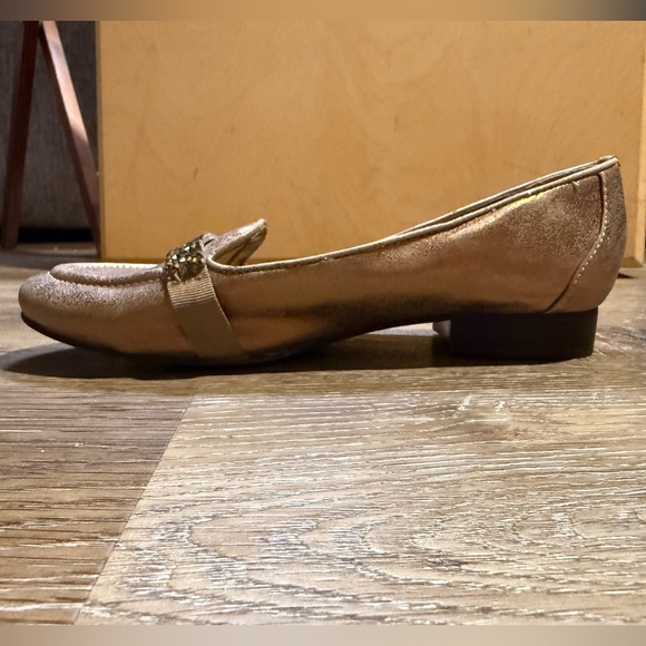 Naturalizer Loafers EUC - Picture 7 of 11